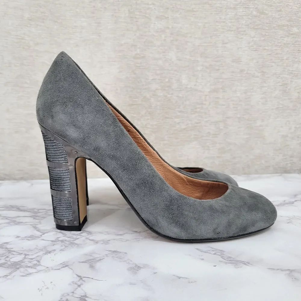 Nina Originals Gray Suede Pumps with Gun Metal Silver Plated Heels